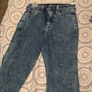 hollister super high waisted mom jeans